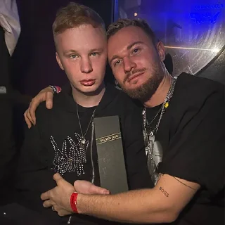 🍆