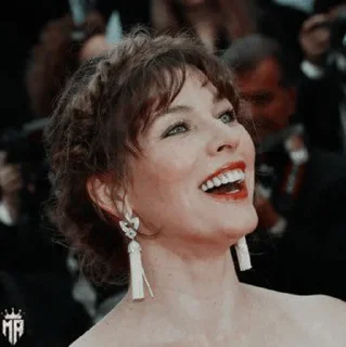 😁