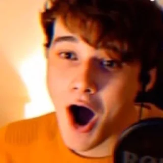 😮