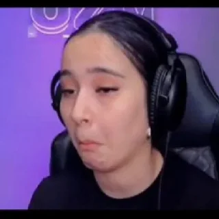 ☹️