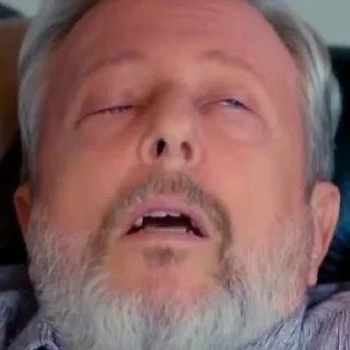 😱