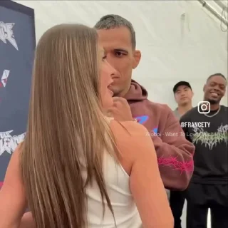 🤩