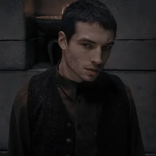 🎬
