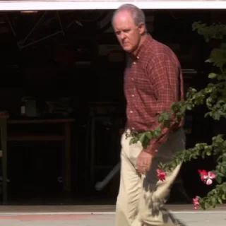 🔨