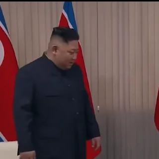 😐