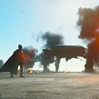 😈
