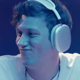 😐