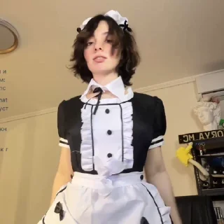 😘