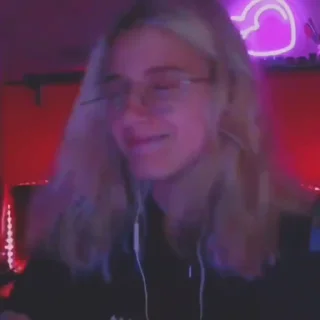 🎶