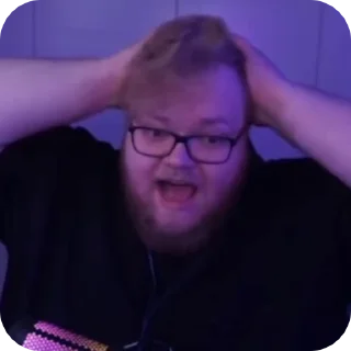 😱