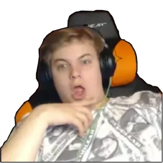 😧