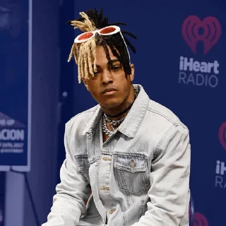 🖤