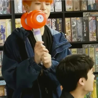 🤗