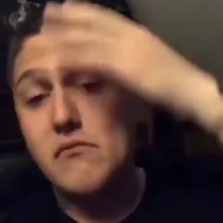 👾