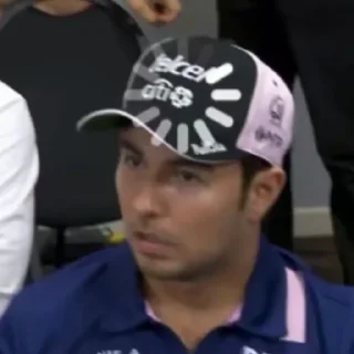 🥴