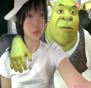 😔