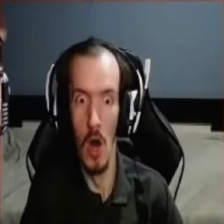 😳