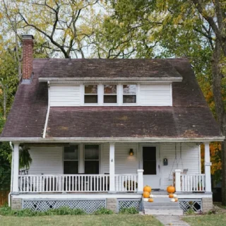 🏠