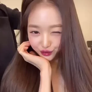 💋