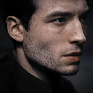 🎬