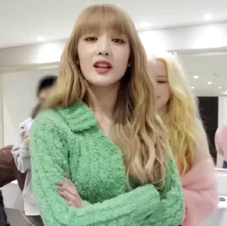 😐