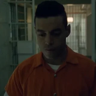 😔