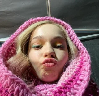 😚