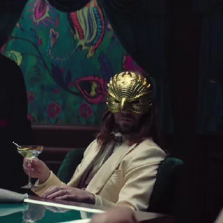 👑