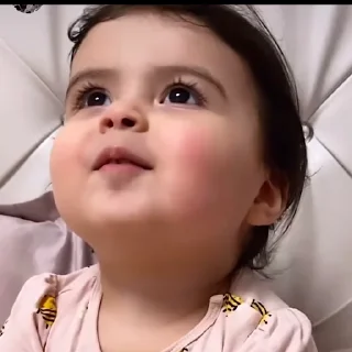 👀