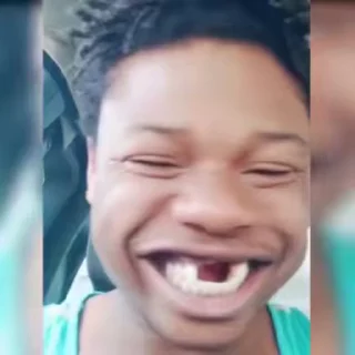 😂