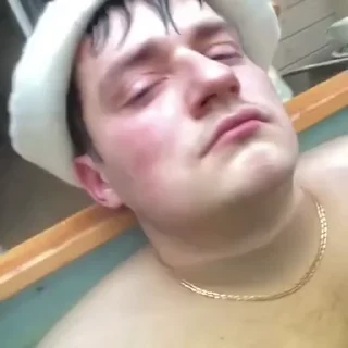 🥴