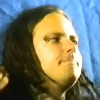 😶