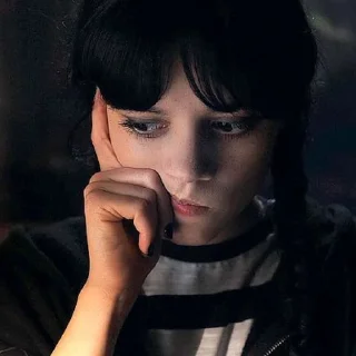 📼