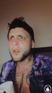 😳