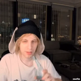 😏