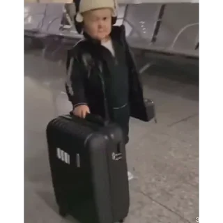 🧳
