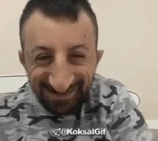 😂