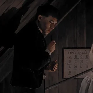 🎬