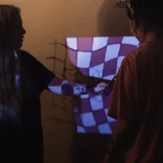 🤑