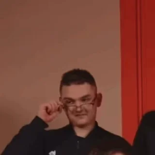 😎