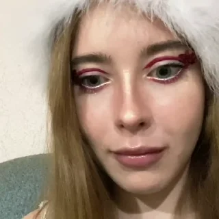 😳