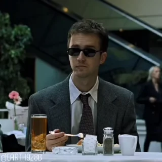 😎