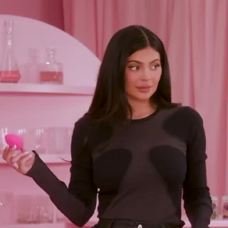 😐