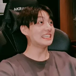 😬