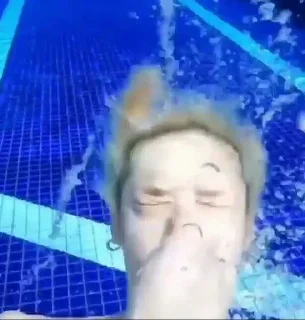 💥