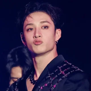 💋