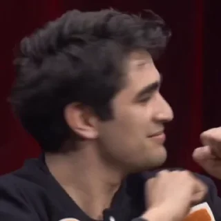 🕺