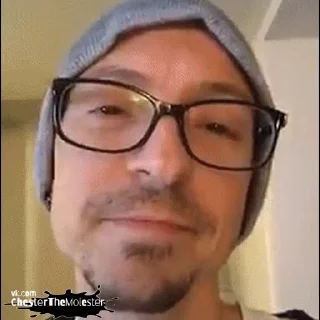 😘
