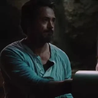 😐