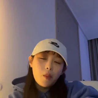 🗯